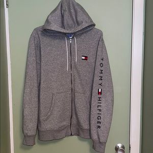 Large Tommy Hilfiger zip up hoodie